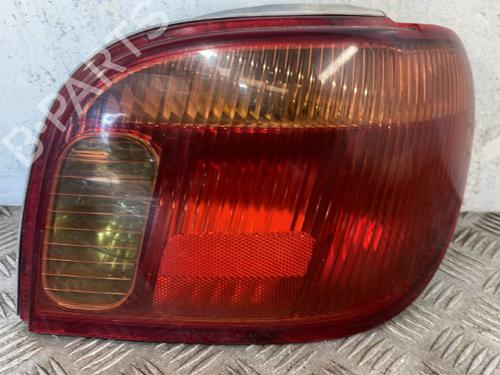Used Right taillight Right taillight TOYOTA YARIS (_P1_) 1.5 (NCP13_, NCP13R) (105 hp) 25664596 25664596
