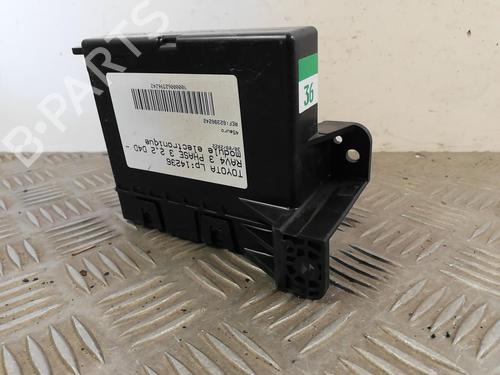 Used Electronic module TOYOTA RAV 4 III (_A3_) 2.2 D 4WD (ALA30_, ALA30R) (150 hp) 29571535