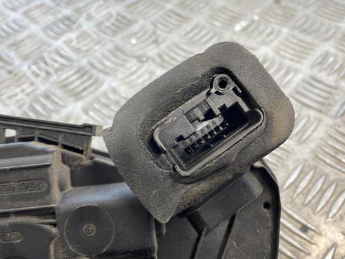 front-right-lock-seat-leon-5f1-2012-2013-2014-2015-2016-2017-2018-2019-2020-2021-25662995 main image