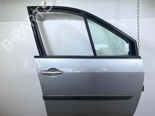 Used Right front door RENAULT SCÉNIC II (JM0/1_) 1.5 dCi (JM1E, JM16) (106 hp) 28471238