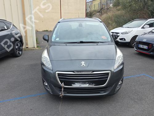 Used Front bumper PEUGEOT 5008 (0U_, 0E_) 1.6 BlueHDi 120 (120 hp) 31863310