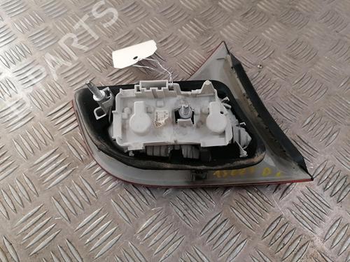 right-tailgate-light-audi-a4-b7-avant-8ed-2004-2005-2006-2007-2008-25668585 main image