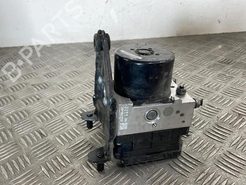 Used ABS pump VW TOURAN (1T3) 1.6 TDI (105 hp) 25663116
