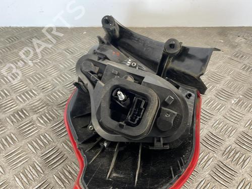 Used Left taillight CITROËN C4 II (NC_) 1.6 HDi 115 (114 hp) 25665396