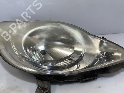 Used Right headlight PEUGEOT 107 (PM_, PN_) 1.4 HDi (54 hp) 28570344