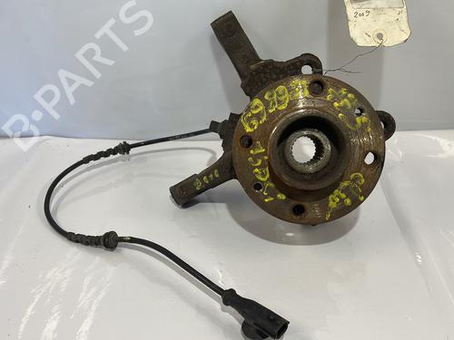 Used Right front steering knuckle RENAULT CLIO II (BB_, CB_) 1.5 dCi (B/C2J) (68 hp) 26688108