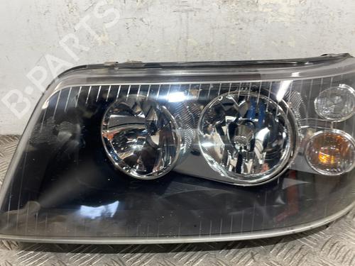 Used Left headlight VW TRANSPORTER T5 Van (7HA, 7HH, 7EA, 7EH) 2.5 TDI (130 hp) 25667087