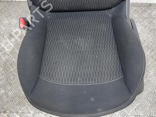 Left front seat PEUGEOT 208 I (CA_, CC_) 1.2 VTI 82 | BP28243474C15 