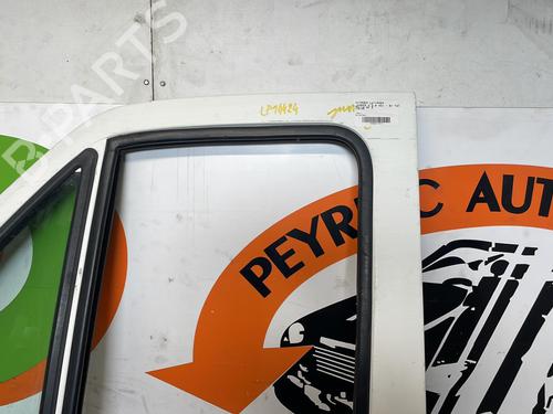 Left front door CITROËN JUMPER I Van (244) 2.0 HDi | BP25668225C2 