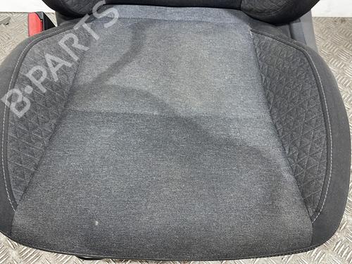 Left front seat RENAULT CLIO V (B7_) 1.5 Blue dCi 85 (B7AG) | BP25661713C15 
