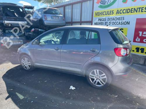 Left mirror VW GOLF PLUS V (5M1, 521) 1.4 TSI | BP25670281C26