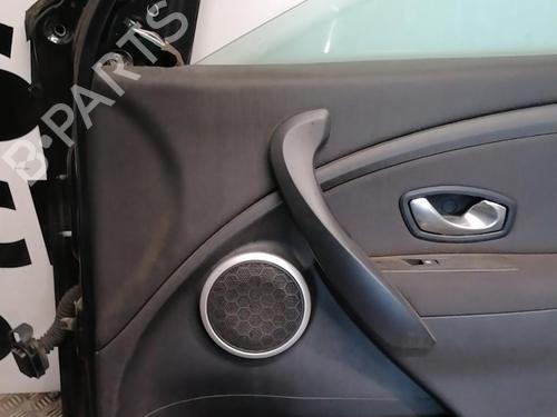 Right front door RENAULT MEGANE III Hatchback (BZ0/1_, B3_) 1.5 dCi (BZ09, BZ0D, BZ1W, BZ29, BZ14) | BP25665974C3 