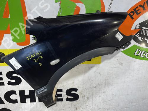 Używane Błotnik przedni prawy OPEL ZAFIRA A MPV (T98) 2.0 DTI 16V (F75) (101 hp) 25669306