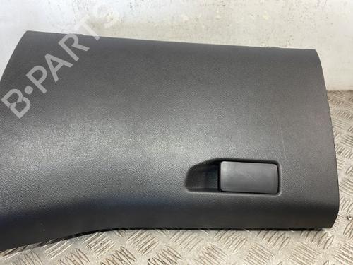 Used Glove box PEUGEOT 308 SW II (LC_, LJ_, LR_, LX_, L4_) 1.6 BlueHDi 120 (120 hp) 25669515