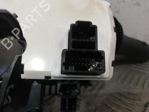 steering-column-stalk-renault-megane-iv-hatchback-b9amn_-2015-25665067 main image