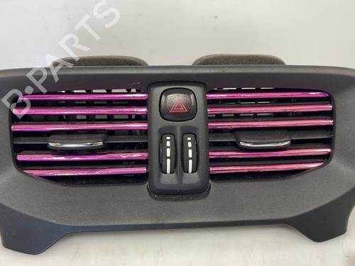 Used Air vent VOLVO V40 Hatchback (525) D2 (120 hp) 28582852