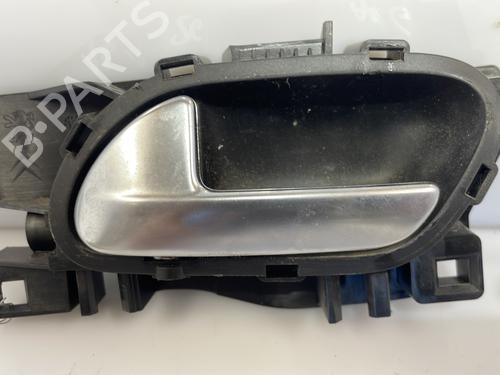 Used Front left interior door handle PEUGEOT 208 I (CA_, CC_) 1.6 HDi (92 hp) 25661554