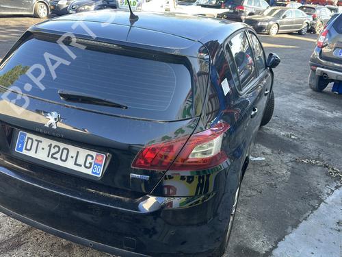 Used Rear parcel shelf PEUGEOT 308 II (LB_, LP_, LW_, LH_, L3_) 1.6 BlueHDi 120 (120 hp) 28908679
