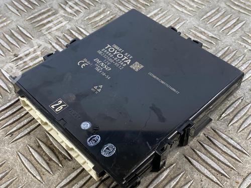 Used Control unit Control unit TOYOTA AURIS (_E18_) 1.8 Hybrid (ZWE186_, ZWE186R) (136 hp) 25665378 25665378