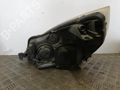 Used Right headlight Right headlight RENAULT ESPACE IV (JK0/1_) 2.0 dCi (JK01, JK02, JK1J, JK1K, JK1H) (150 hp) 25670182 25670182