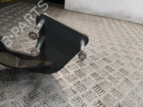 Used Tow ball/Mechanism Tow ball/Mechanism MERCEDES-BENZ VITO / MIXTO Van (W639) 109 CDI (639.601, 639.603, 639.605) (88 hp) 33859224 33859224