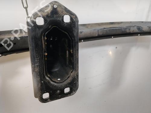 Used Front bumper reinforcement Front bumper reinforcement 38677332 38677332