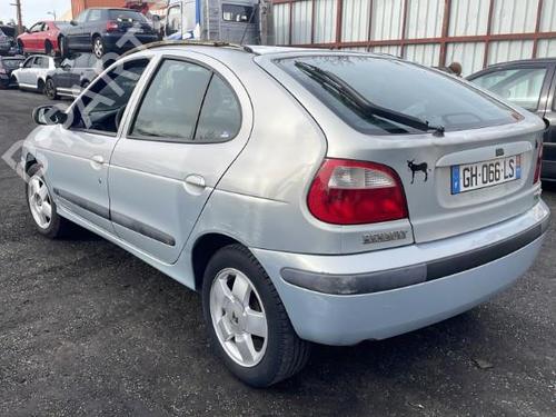 Engine control unit (ECU) RENAULT MEGANE I (BA0/1_) 1.9 dCi (BA05, BA1F) | BP25667524M57