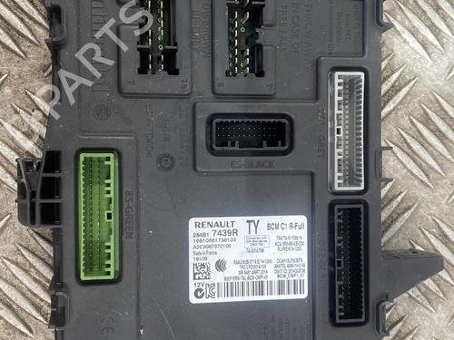 Zekeringkast RENAULT MEGANE IV Hatchback (B9A/M/N_) 1.6 TCe 205 (B9MV) | BP25665294E1 