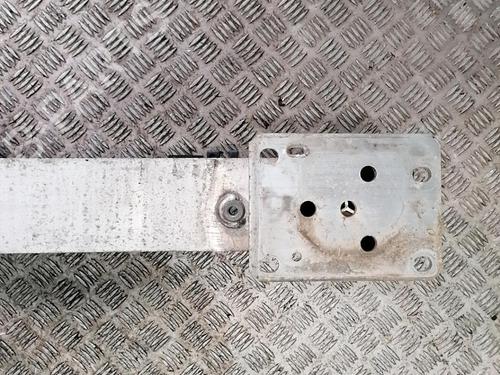 Used Front bumper reinforcement CITROËN C4 Grand Picasso I (UA_) 2.0 HDi 150 (150 hp) 25663301