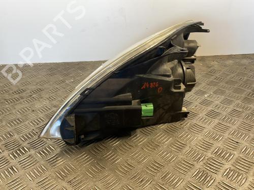Right headlight FORD FIESTA V (JH_, JD_) 1.4 TDCi | BP25670471C29 