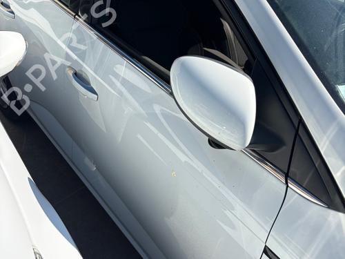 Used Right front door RENAULT MEGANE IV Hatchback (B9A/M/N_) 1.5 dCi 110 (B9A3) (110 hp) 29081037