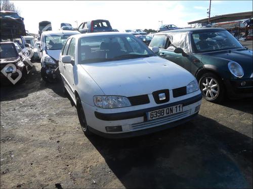 Right headlight SEAT CORDOBA (6K1, 6K2) 1.9 TDI | BP25671121C29 