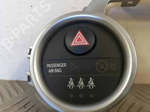 Used Warning switch TOYOTA YARIS (_P13_) 1.4 D (NLP130_, NLP130) (90 hp) 25913135