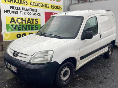 Engine control unit (ECU) PEUGEOT PARTNER Box Body/MPV (5_, G_) 1.9 D | BP25667377M57 - Image 8