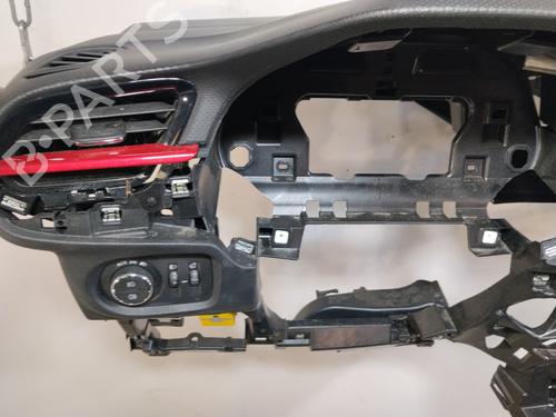 Used Dashboard Dashboard OPEL CORSA F (P2JO) 1.2 (68) (101 hp) 33927987 33927987