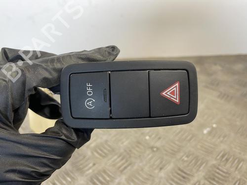 Used Warning switch AUDI A1 Sportback (8XA, 8XF) 1.6 TDI (90 hp) 25665484