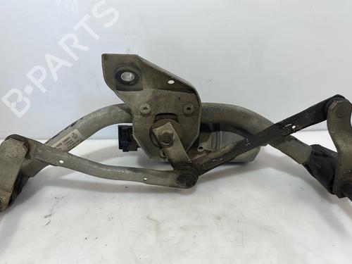 Used Front wiper motor RENAULT WIND (E4M_) 1.6 (E4MB, E4MC) (133 hp) 28585960