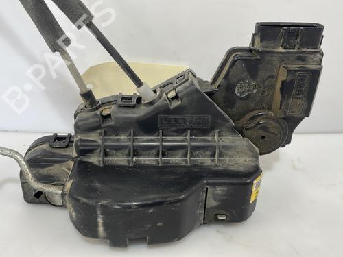 front-right-lock-hyundai-h-1-cargo-tq-2007-27980206 main image