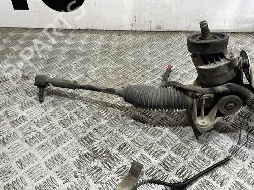 Used Steering rack VW GOLF VI (5K1) 2.0 TDI (110 hp) 25670327