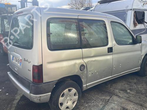 Venstre Baklys CITROËN BERLINGO / BERLINGO FIRST Box Body/MPV (M_) 2.0 HDI 90 (MBRHY, MCRHY) | BP25665074C34 