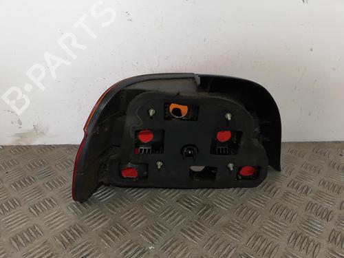 Used Right taillight BMW 5 (E39) 528 i (193 hp) 25670171
