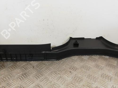 Door moulding trim LAND ROVER RANGE ROVER SPORT I (L320) 3.0 D 4x4 | BP29571591C150 
