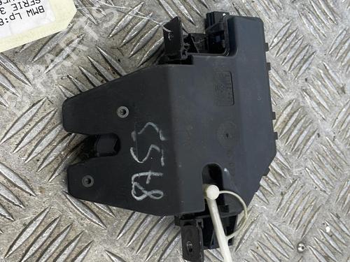 Used Tailgate lock BMW 3 Coupe (E46) 330 Ci (231 hp) 25665490