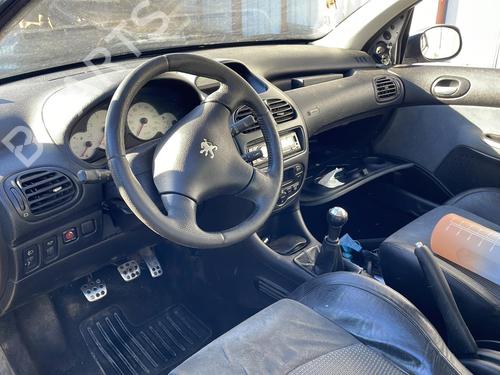 Høyre baklys PEUGEOT 206 Hatchback (2A/C) 2.0 S16 | BP25738472C35 