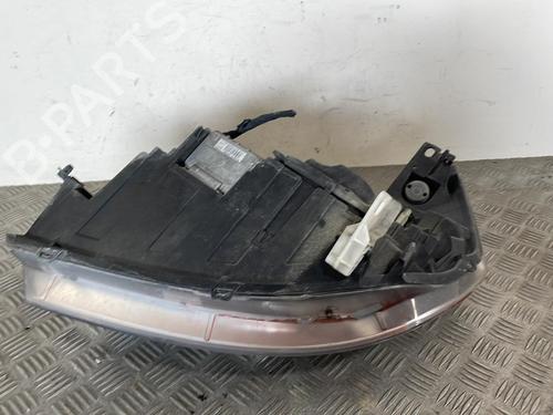 Used Right headlight Right headlight RENAULT ESPACE IV (JK0/1_) 2.0 dCi (JK01, JK02, JK1J, JK1K, JK1H) (150 hp) 25670592 25670592