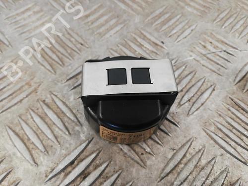 Used Electronic module Electronic module MERCEDES-BENZ A-CLASS (W176) A 250 (176.044) (211 hp) 25667489 25667489