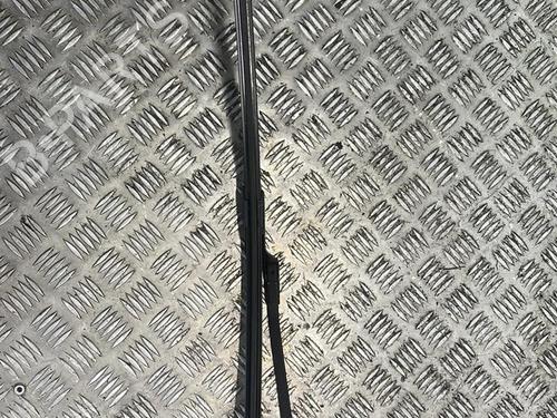 Used Front windshield wiper arm RENAULT TRAFIC III Van (FG_) 1.6 dCi 125 (FGMH) (125 hp) 25663564