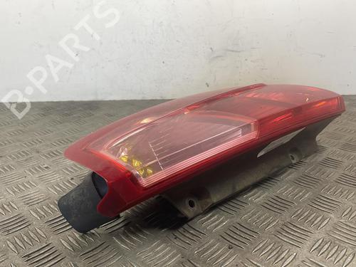 Højre baglygte Højre baglygte FIAT GRANDE PUNTO (199_) 1.3 D Multijet (75 hp) 25663130 25663130