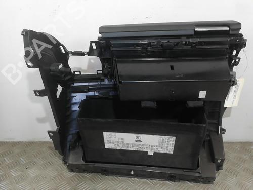 Glove box LAND ROVER RANGE ROVER SPORT I (L320) 3.0 D 4x4 | BP25664790C95 