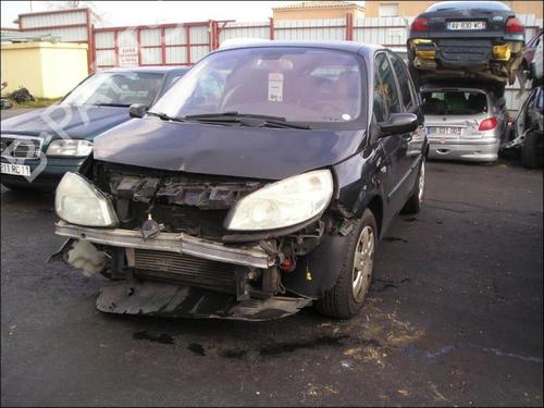Used Gearbox RENAULT SCÉNIC II (JM0/1_) 1.9 dCi (JM0G, JM12, JM1G, JM2C) (120 hp) 25663944